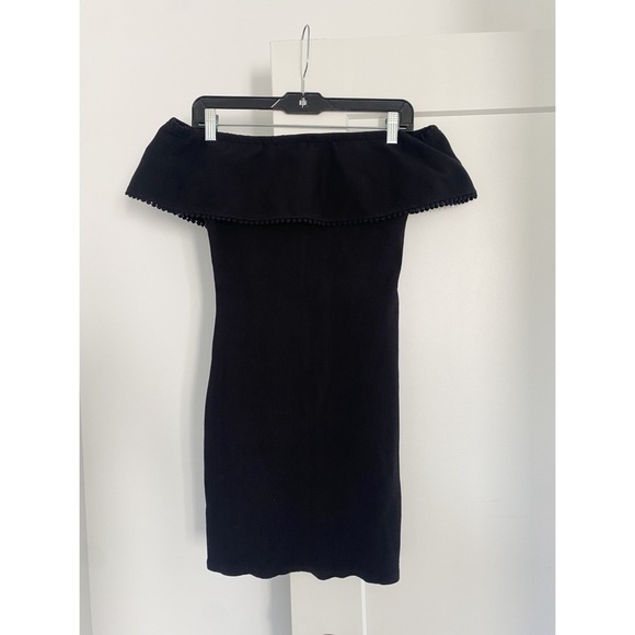 WAYF Black Off The Shoulder Mini Dress - Picture 1 of 4